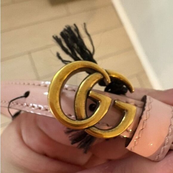 Brand new Gucci Pink thin Leather Belt comes with box and dustbag size 80 - Picture 3 of 13
